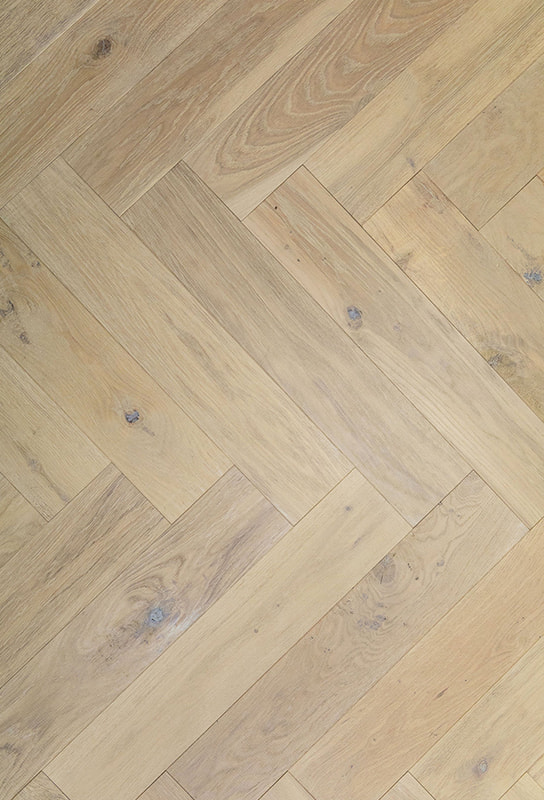 ยุโรปตะวันออก White Oak Herringbone พื้นวิศวกรรมไม้ OA002-38